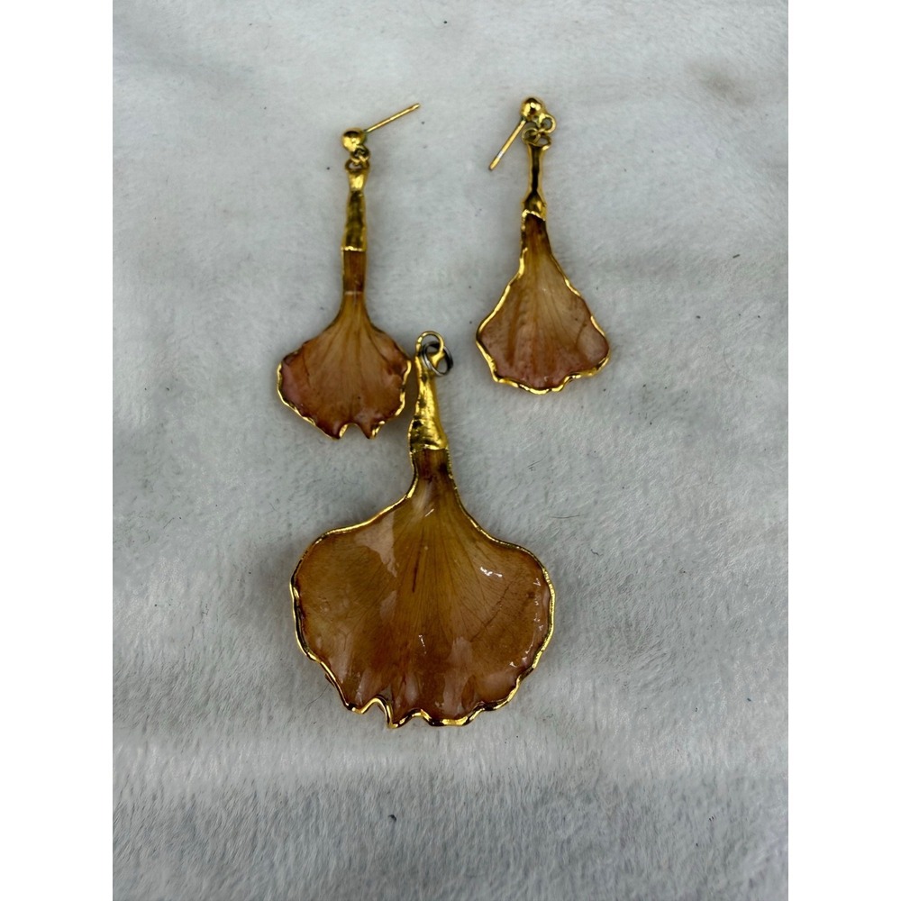 Vintage Ginkgo Leaf Pendant Earrings Set Gold Tone
